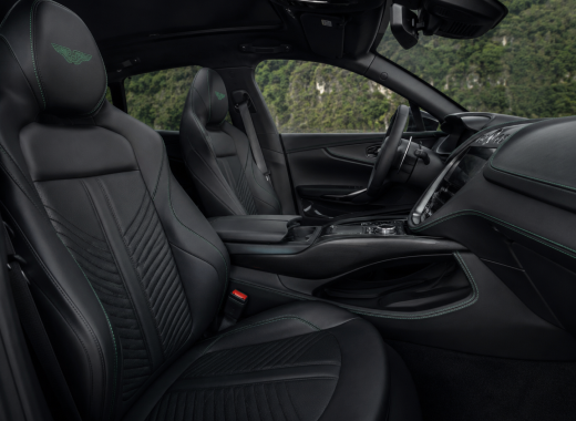 Aston Martin DBX 707 Rental Marbella